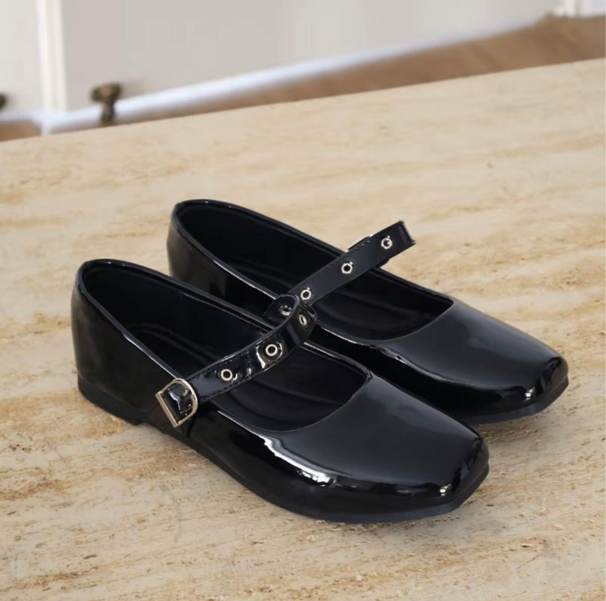 LYDEN Nana Flats Series