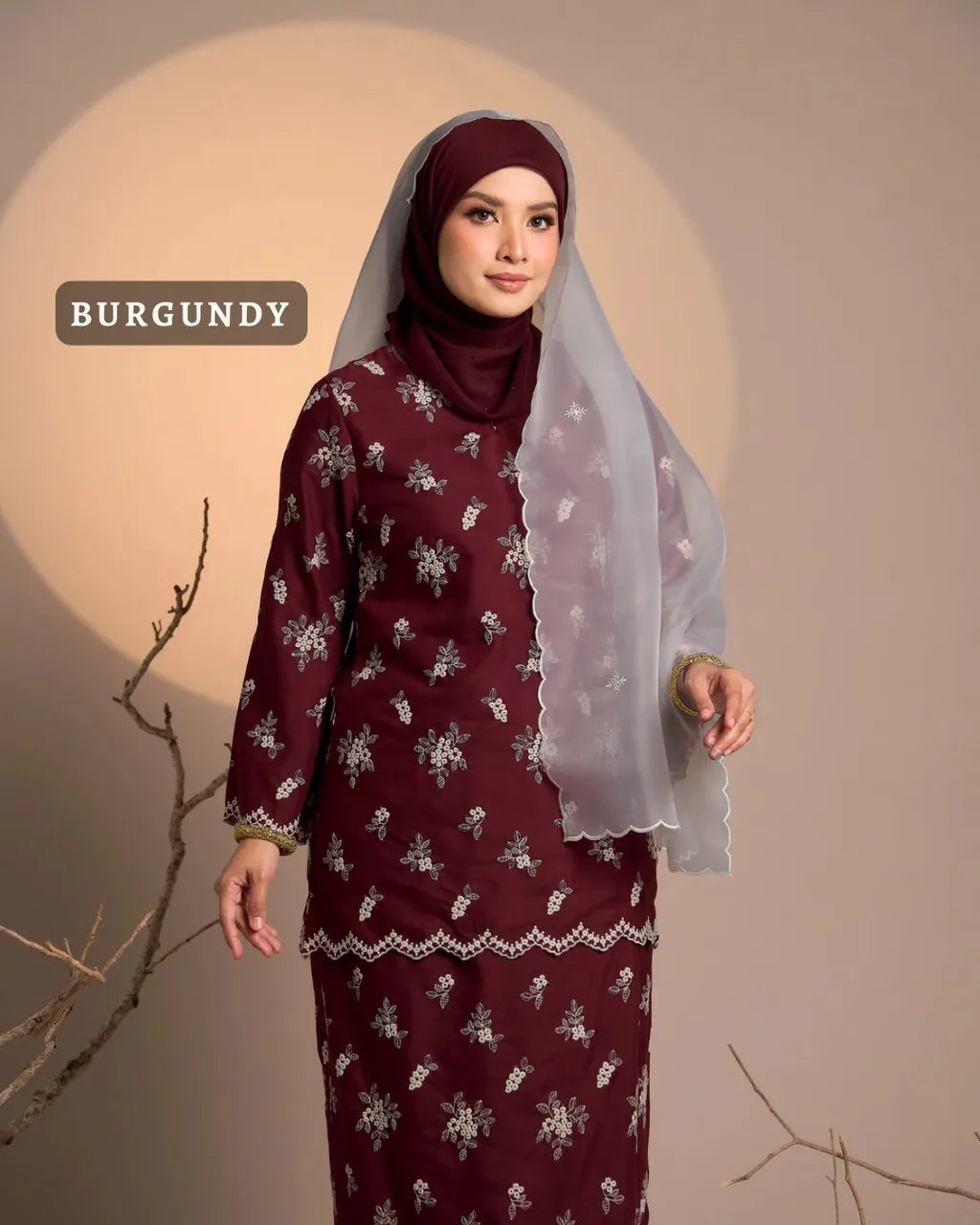 HW Fitri Kurung Moden With Embroidery
