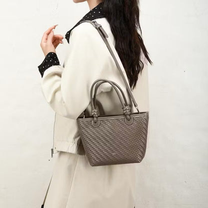 NUNU Verra Bag