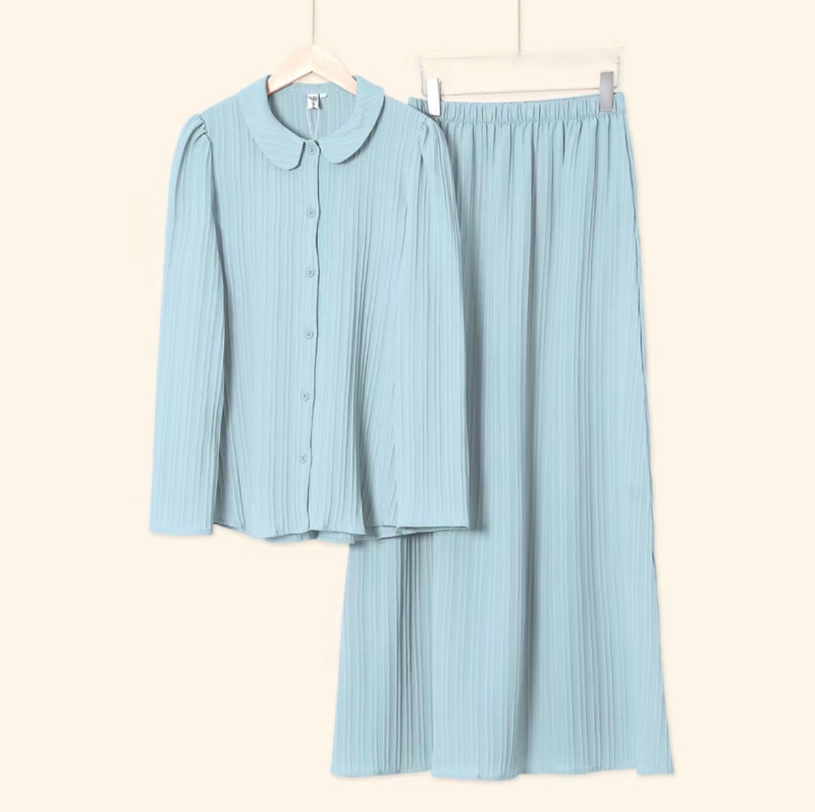 YM Yuri Set (Blouse & Skirt) - Free Size / Plus Size