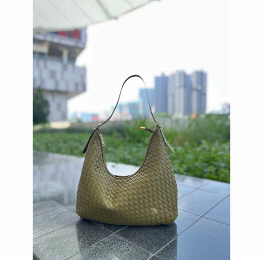 BELOVED ONE Anyaman Dahlia 2.0 Shoulder Bag