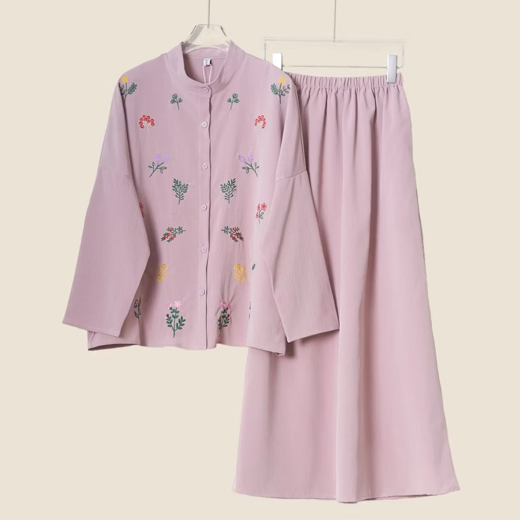 YM Bloom Set (Blouse & Skirt) - Free Size / Plus Size