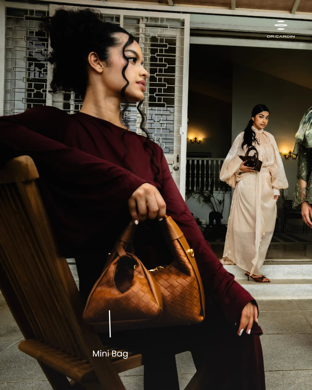 Dr Cardin [The Raya Table Collection] Women Dumpling Weave Sling Bag / Suede / Faux Leather BG-868