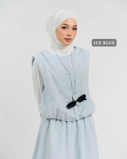 HW Biena Vest Include Inner With A-cutting Skirt