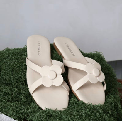 LYDEN Le Flowers Mini Bloom Sandals Series