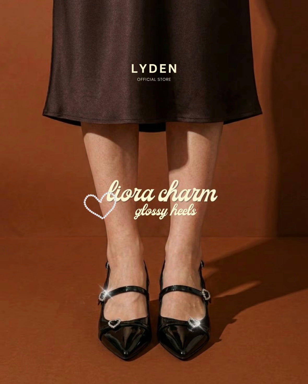 LYDEN Liora Charm Glossy Heels
