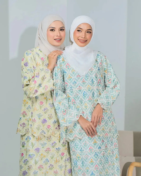 HW Anggun Eyelet Mini Kurung with Scallop Embroidery