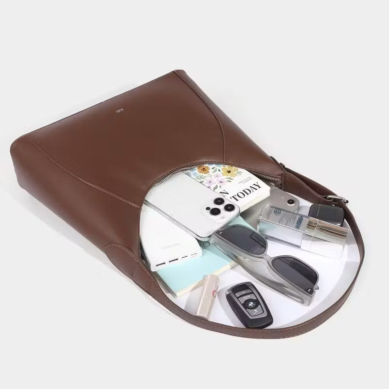 NUNU Yuky Leather Bag
