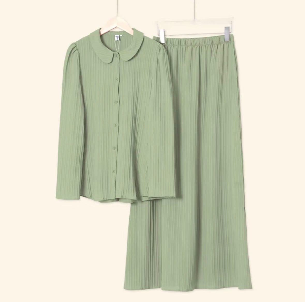 YM Yuri Set (Blouse & Skirt) - Free Size / Plus Size