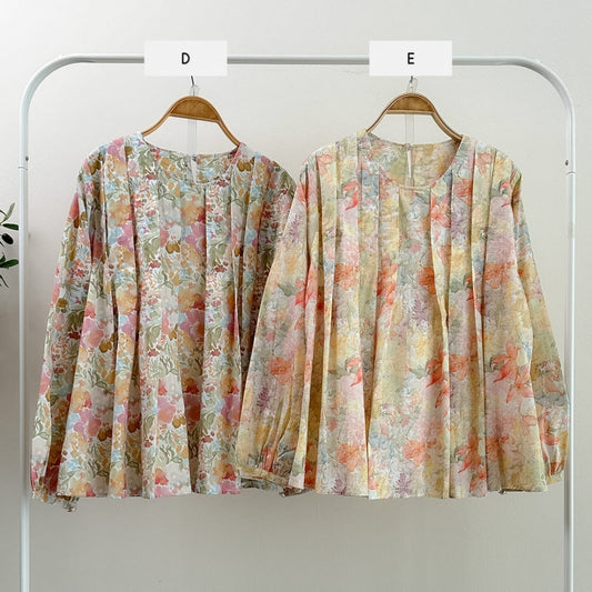 ABC Astrid Pleated Top