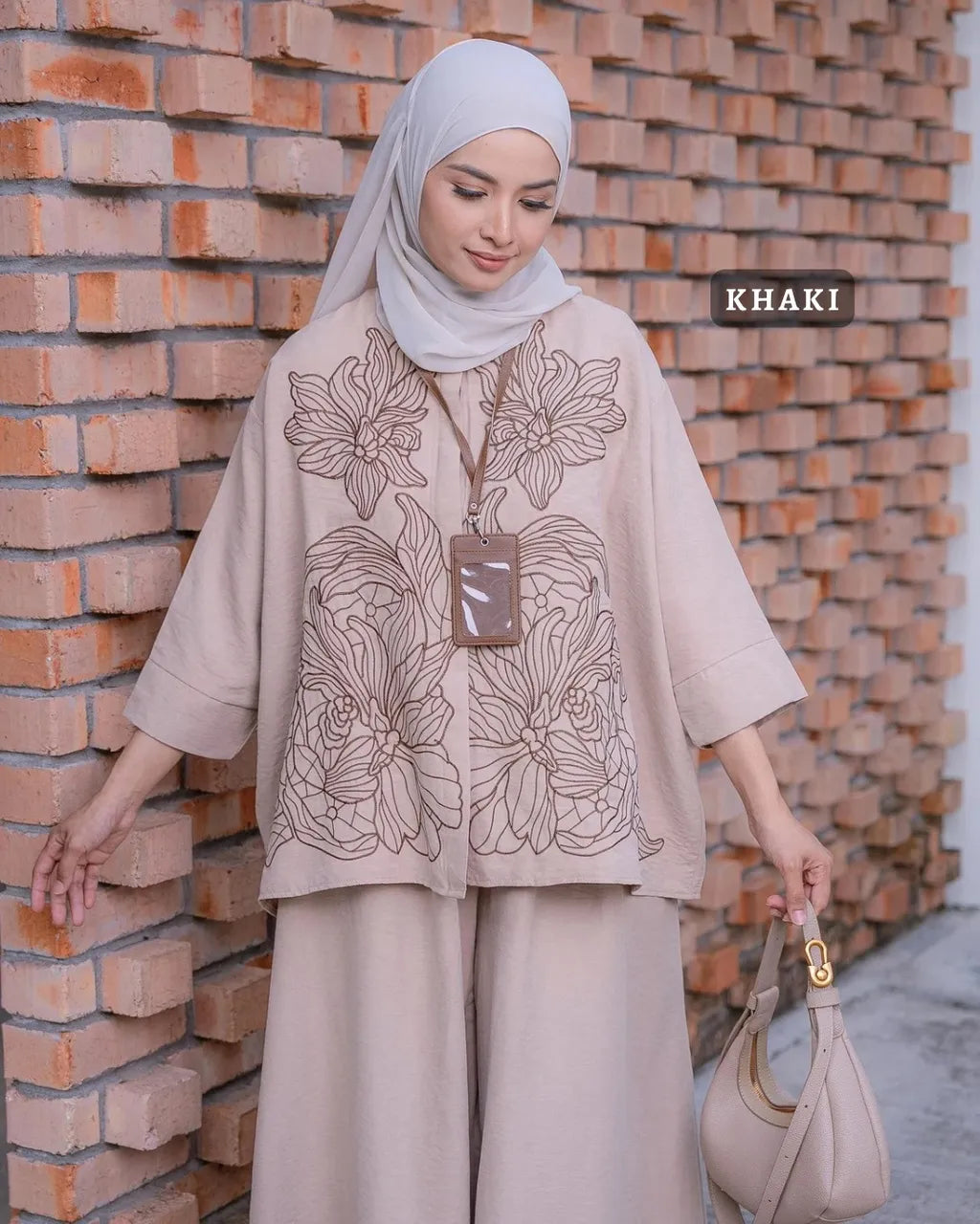 HW Lily Embroidery Velvet Blouse With Palazzo Skirt
