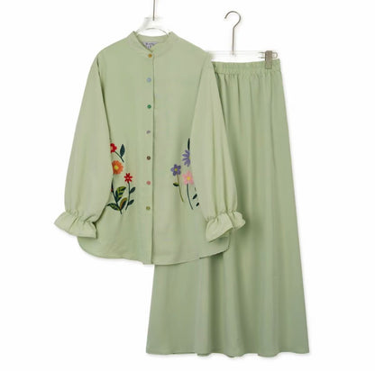 YM Lola Floral Embroidery Skirt Set
