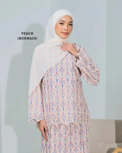 HW Anggun Eyelet Mini Kurung with Scallop Embroidery