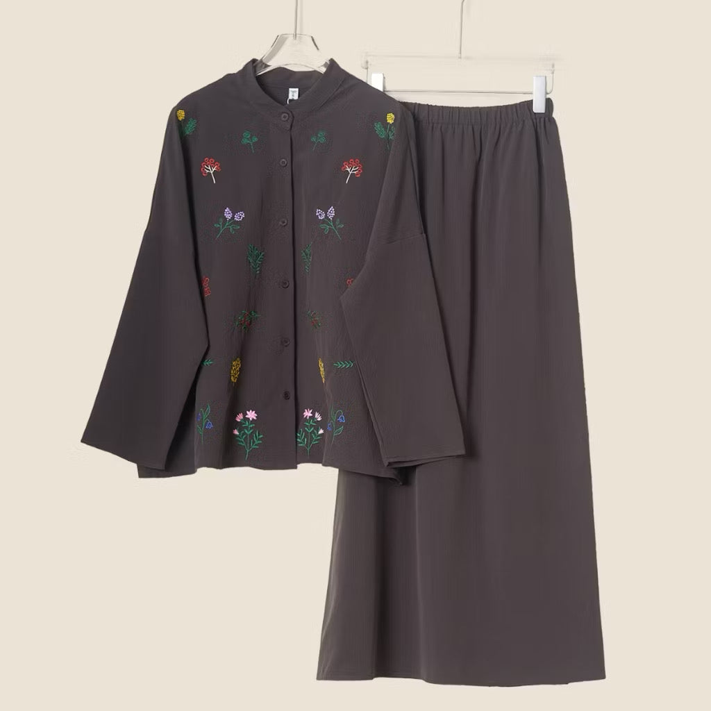YM Bloom Set (Blouse & Skirt) - Free Size / Plus Size