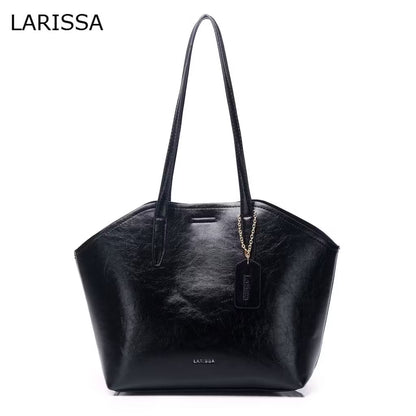 LARISSA Reina Tote Bag