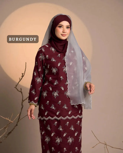 HW Fitri Kurung Moden With Embroidery