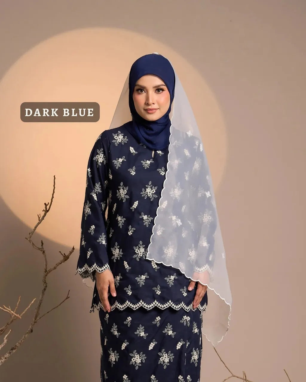 HW Fitri Kurung Moden With Embroidery