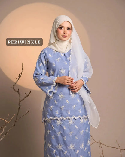 HW Fitri Kurung Moden With Embroidery