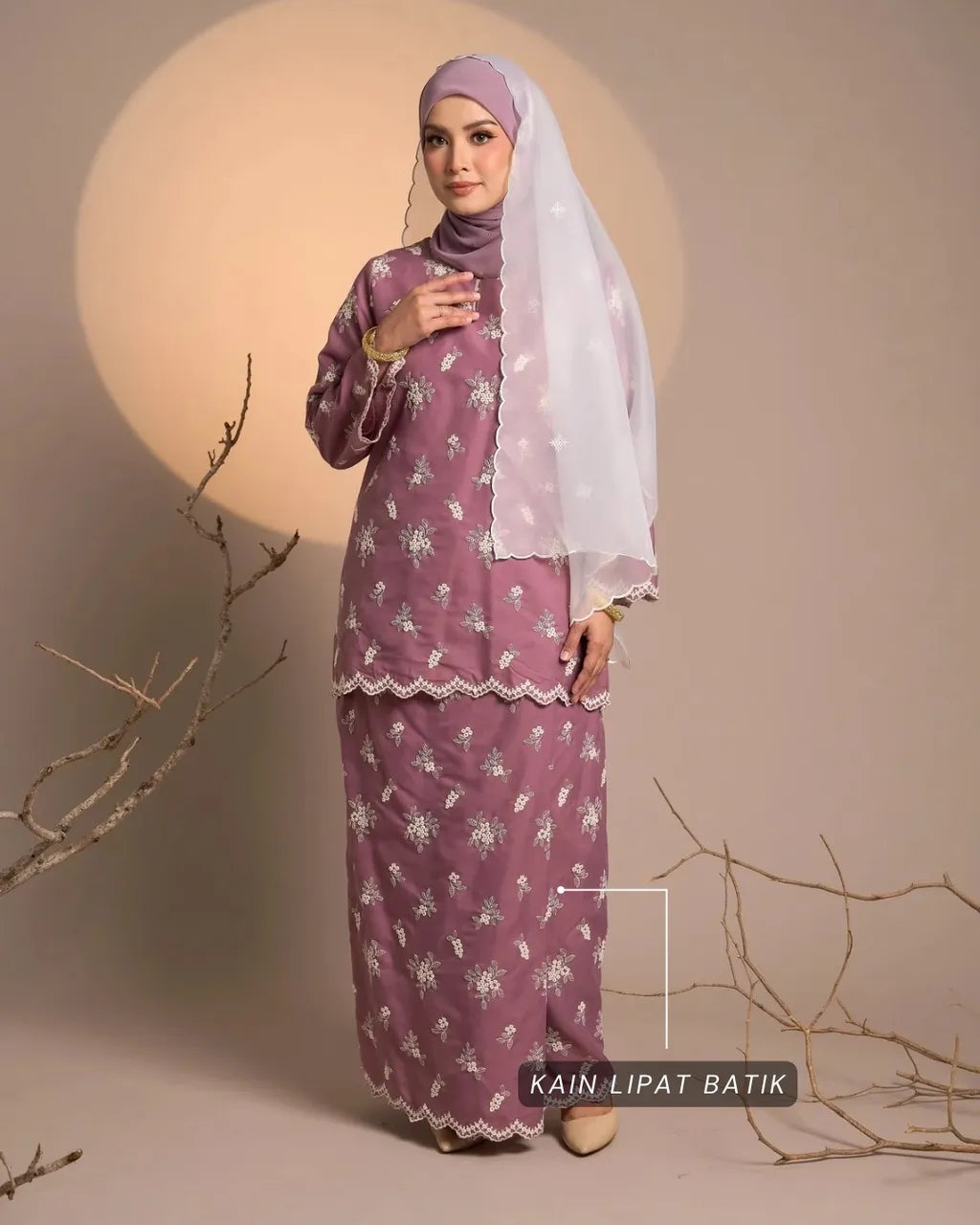 HW Fitri Kurung Moden With Embroidery