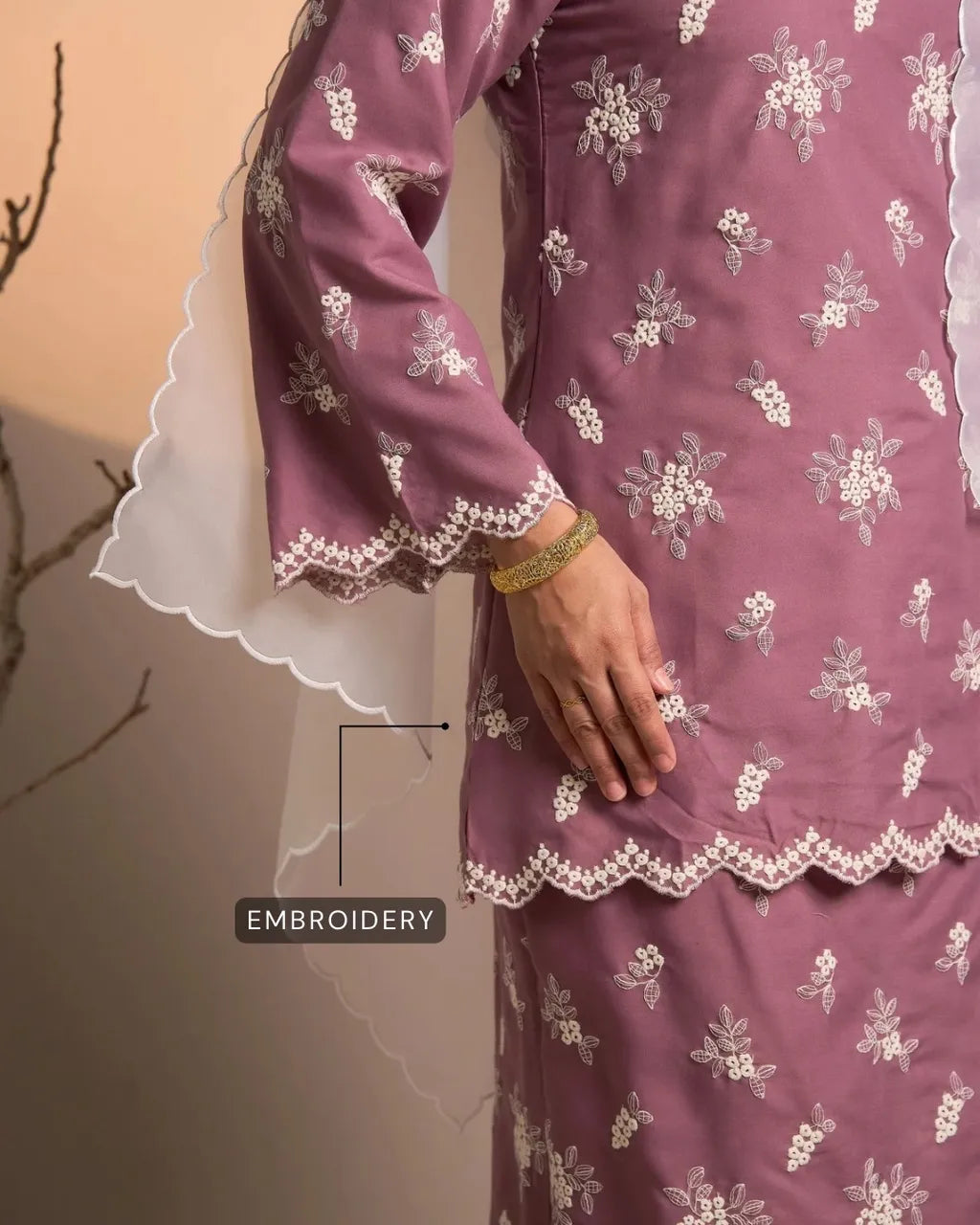 HW Fitri Kurung Moden With Embroidery