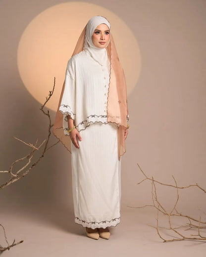 HW Fatya Mini Kurung with Embroidery