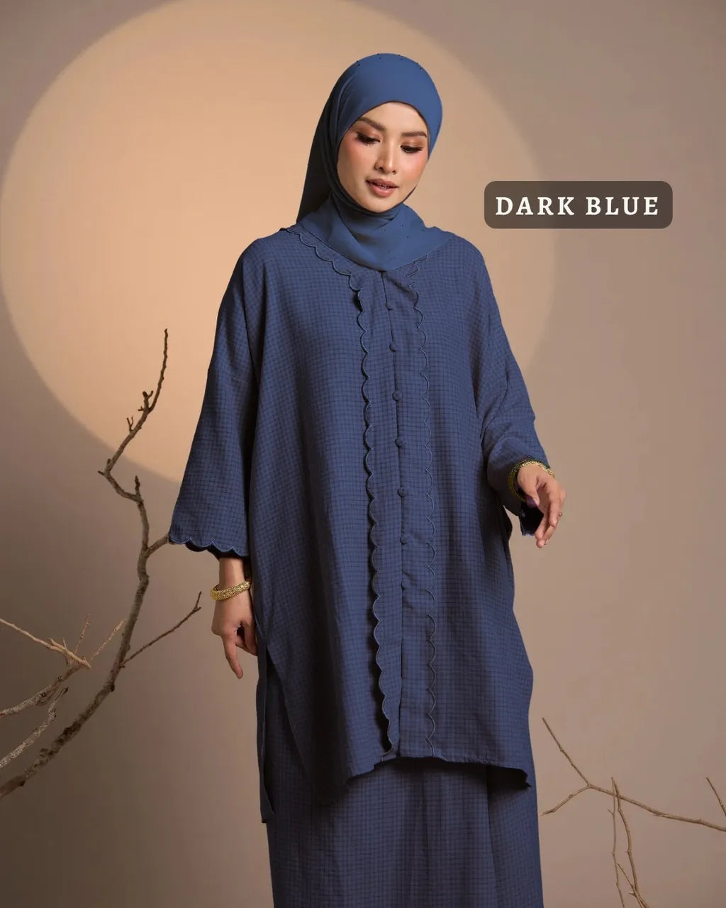 HW Haya Checkered Loose Kebarung With Embroidery