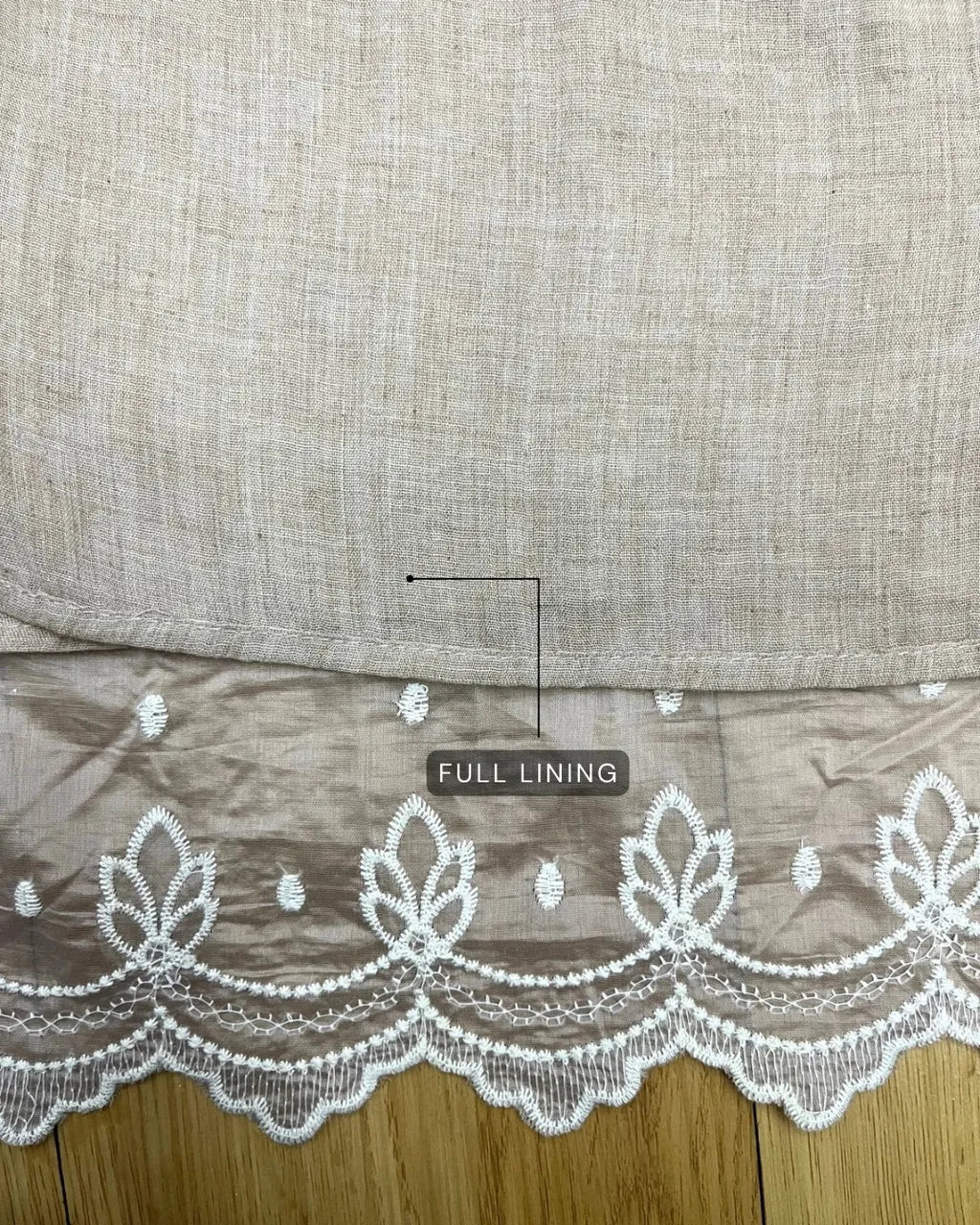 HW Layna Kurung Riau Embroidery With Kain Lipat Batik and Embroidery Shawl