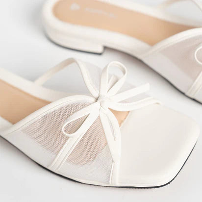 H2U Ruffy Ribbon Sandals