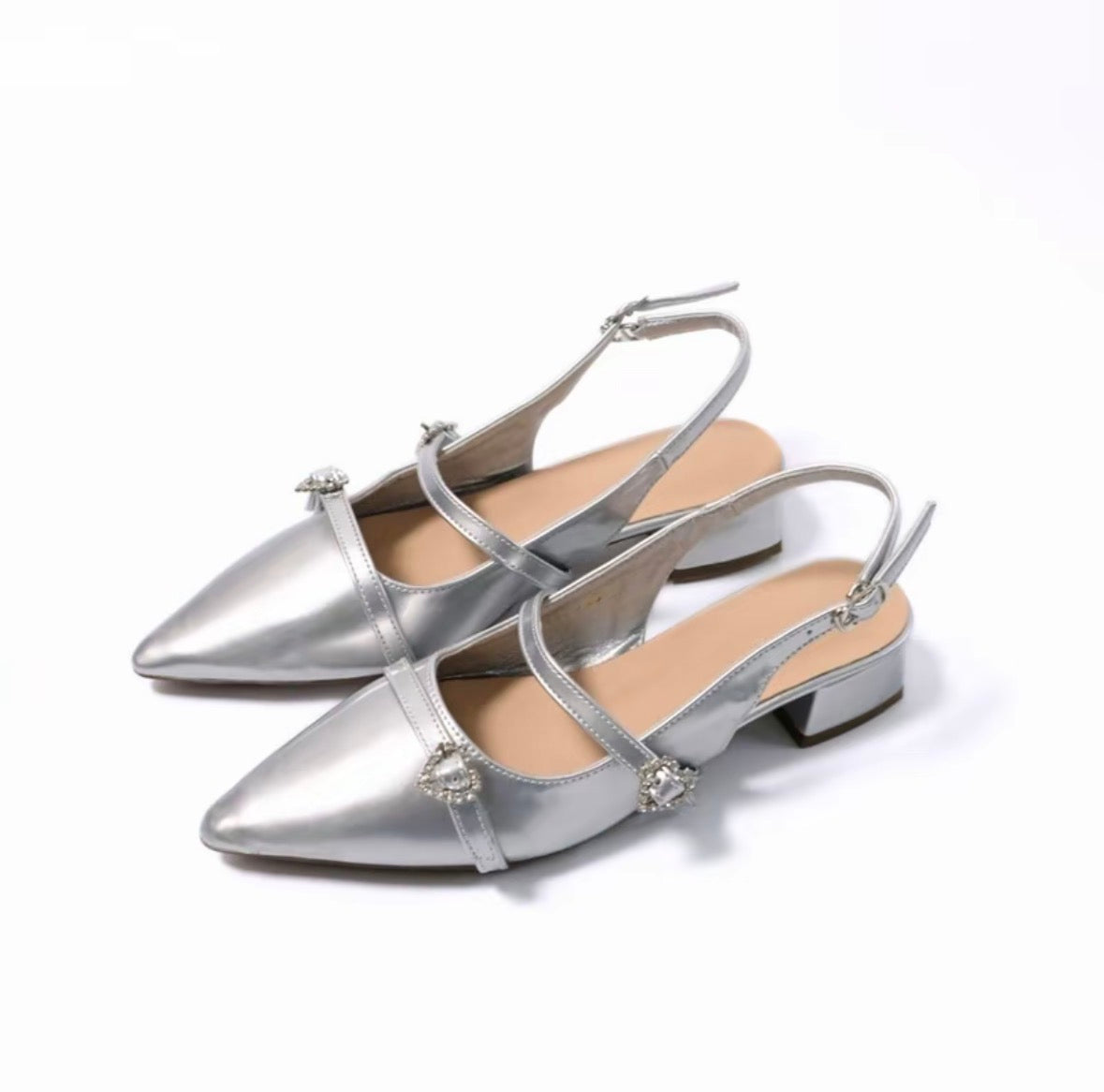 LYDEN Liora Charm Glossy Heels
