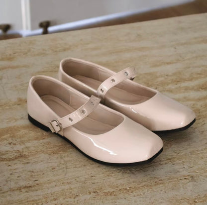 LYDEN Nana Flats Series