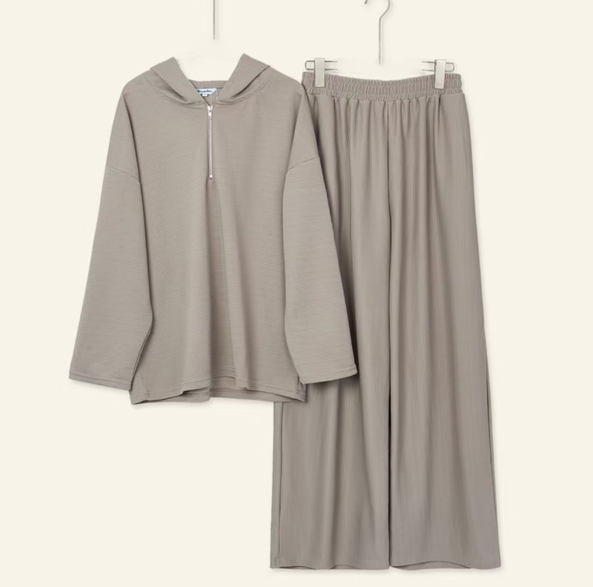 YM Kai Hoodie Set