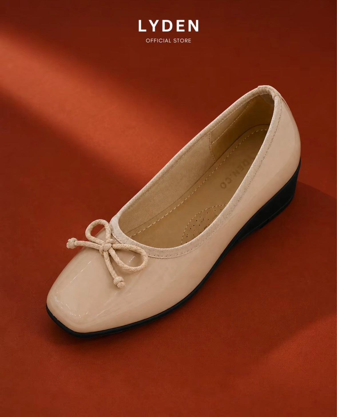 LYDEN Mary Jane Glossy Wedges