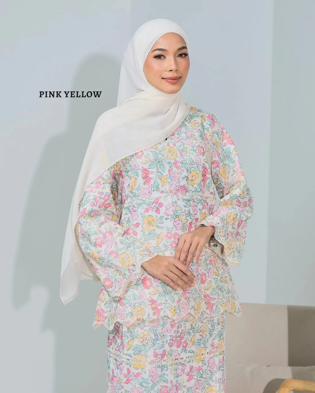 HW Anggun Eyelet Mini Kurung with Scallop Embroidery