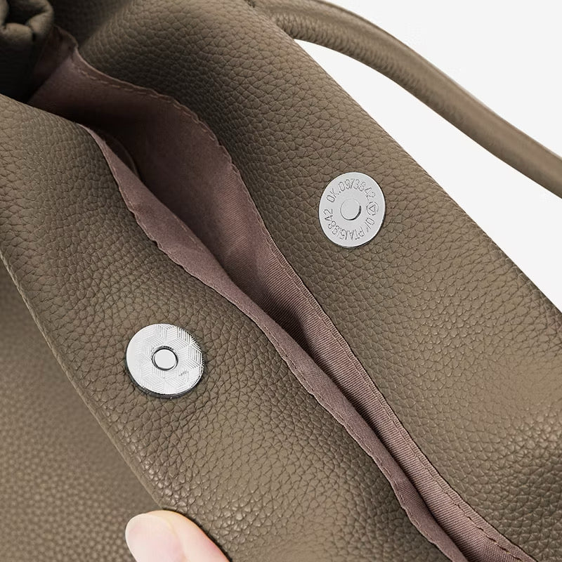 BT Lock Tote Bag
