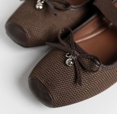H2U Rosie Yarn Ribbon Flats