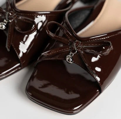 H2U Reed Ribbon Low Heels