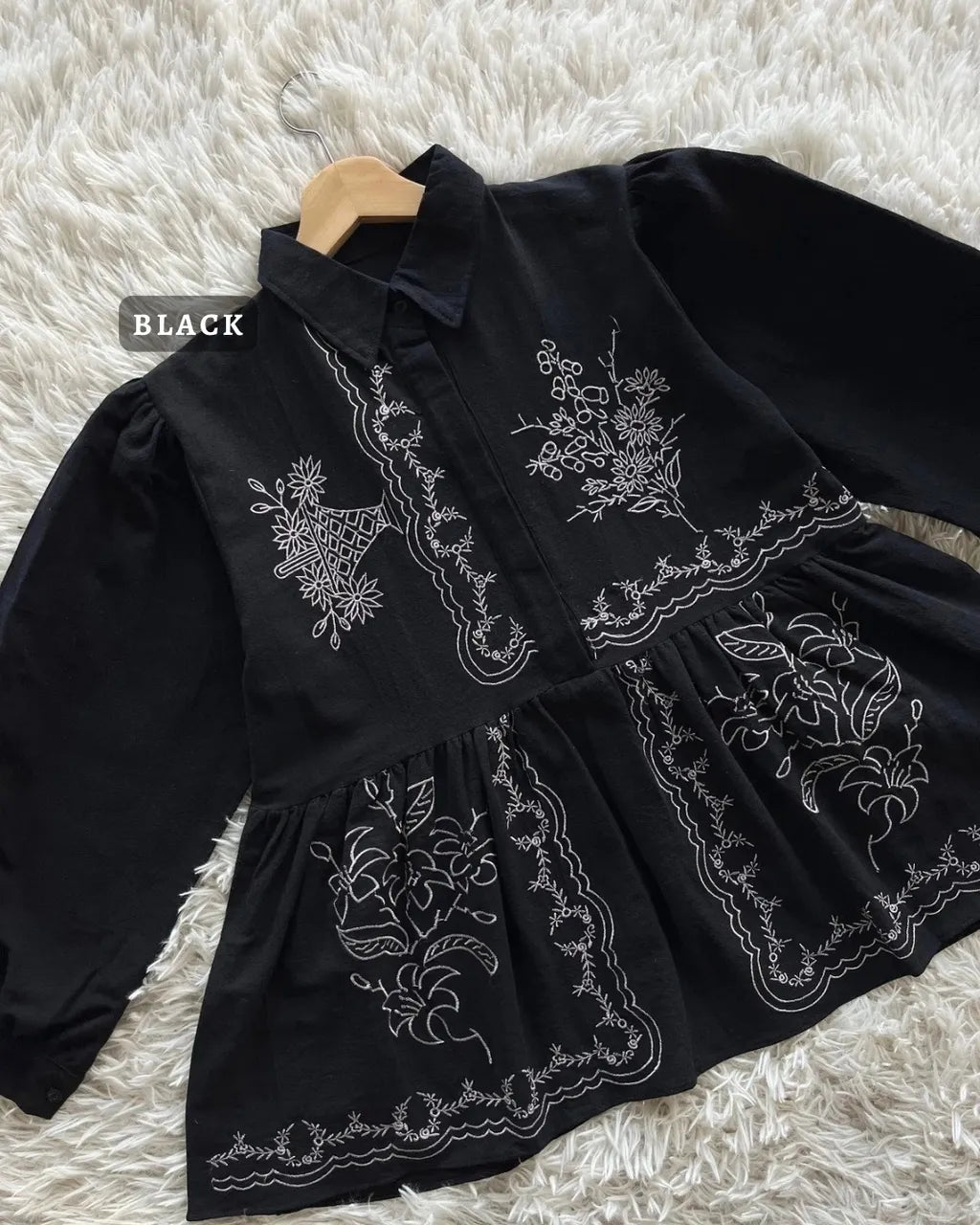 HW Envie Embroidery Ruffle Blouse Top