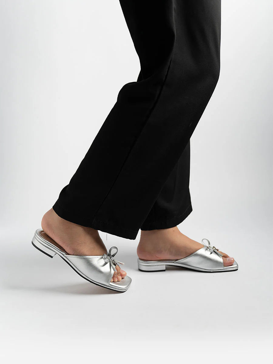 H2U Reed Ribbon Low Heels