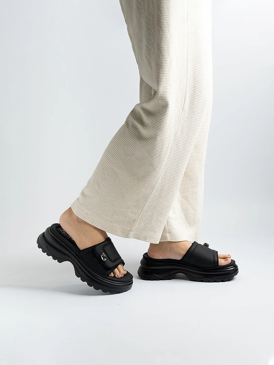 H2U Izara Slip On Sandals