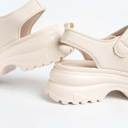 H2U Izuma Slingback Sandals