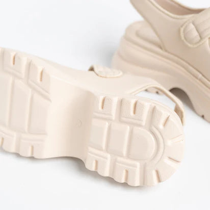 H2U Izuma Slingback Sandals