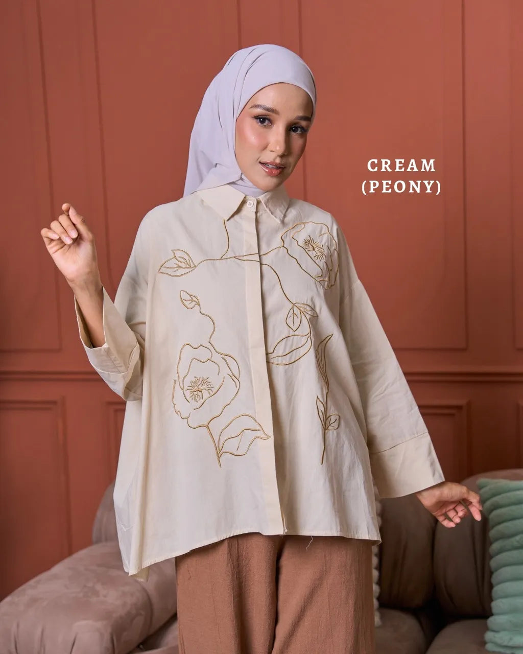 HW [TOP ONLY] Awraa Embroidery Baggy Blouse