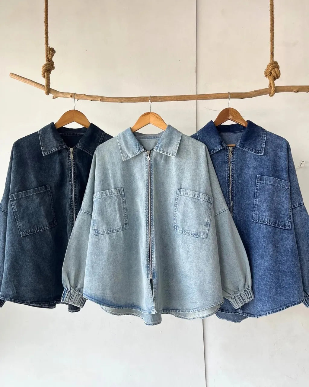 HW [TOP ONLY] Margo Oversize Zip Up Denim Jacket