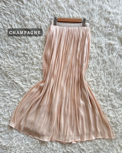 HW Cora Shimmer Flowy A-Cutting Skirt