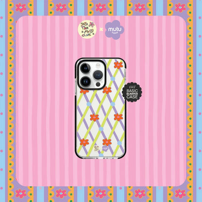 MC Strawberry Giggles Basic Case - The Messy Club x Mutu Case