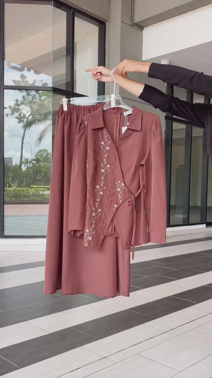 YM Sophea Set - S-XL