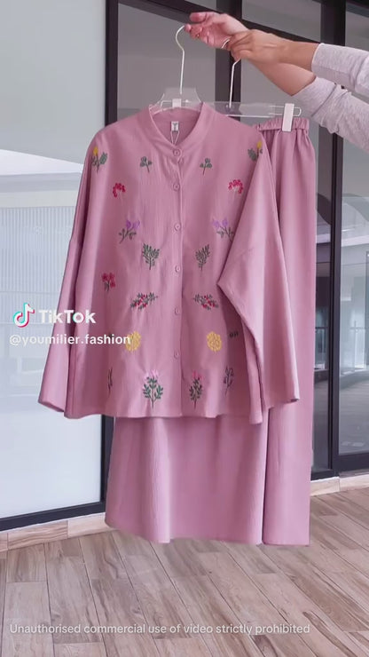 YM Bloom Set (Blouse & Skirt) - Free Size / Plus Size